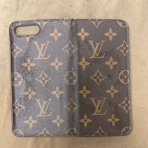 Louis Vuitton‎ Monogram Canvas Phone Case authentic